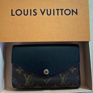 Louis Vuitton compact wallet